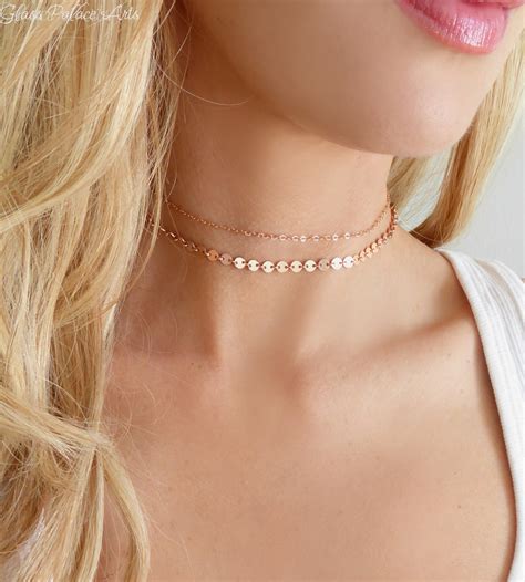 choker necklace